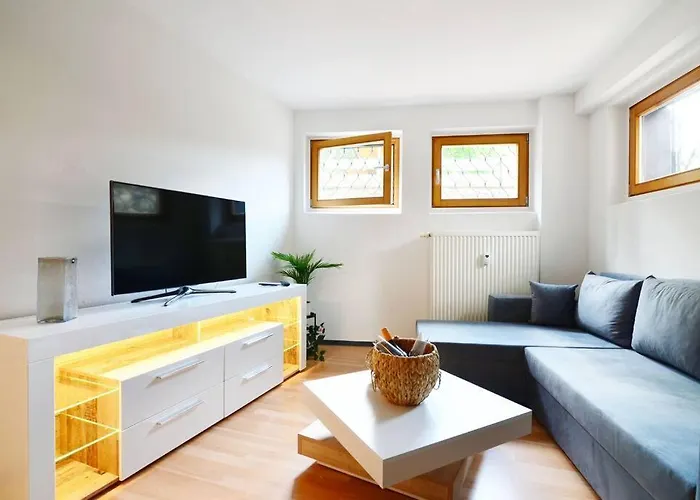Ferienwohnung Ivanka Mit Garten